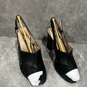 Tahari Kingston black, black heel sandal